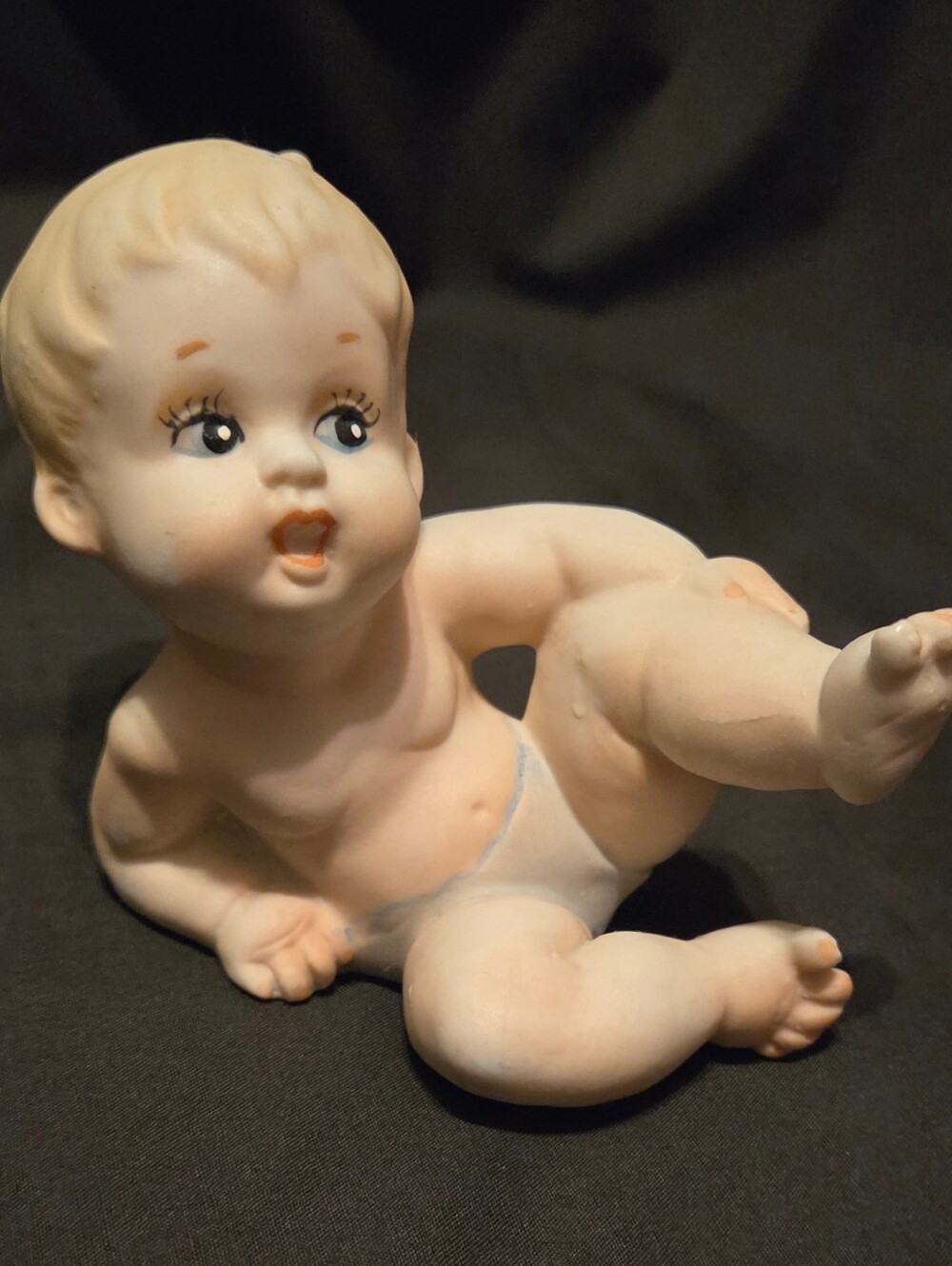 Vintage Napco Bisque Porcelain "Piano Baby" Figurine approx 4"